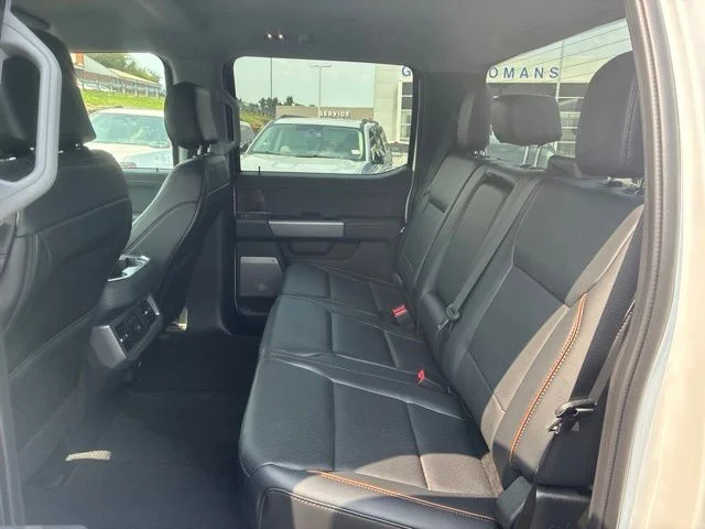 New 2026 Oxford White Ford F-250® Lariat® image 23