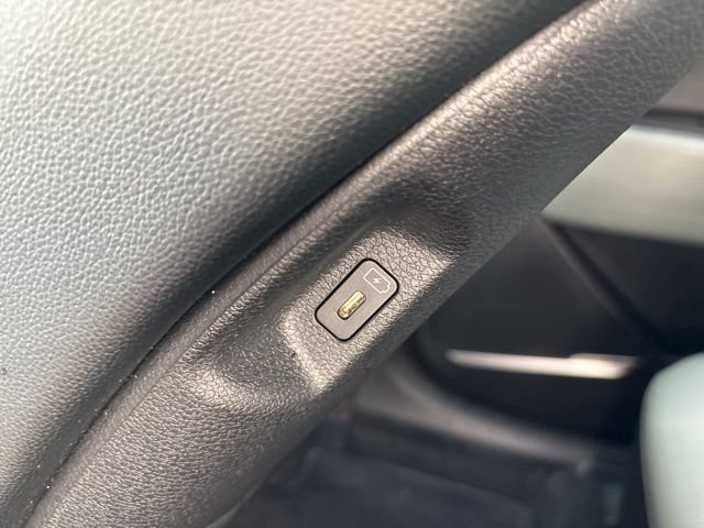 Certified Used 2024 Ebony Black Kia X-Line image 32