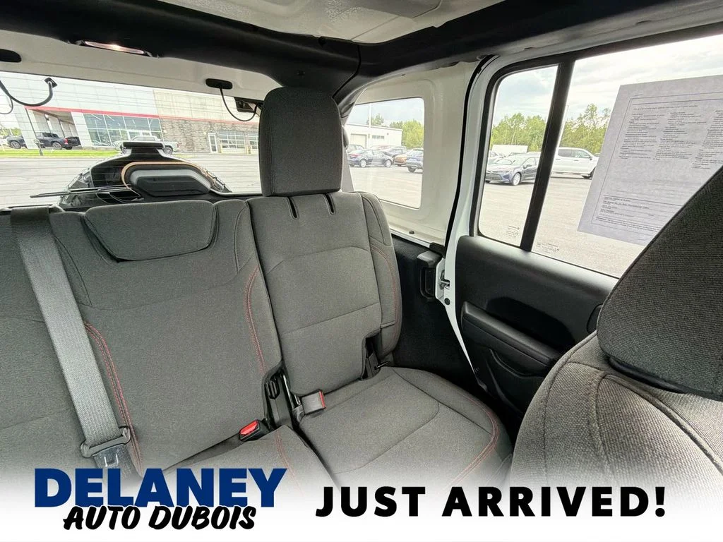 Used 2026 White Jeep Rubicon image 14
