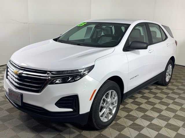 Used 2023 White Chevrolet LS image 9