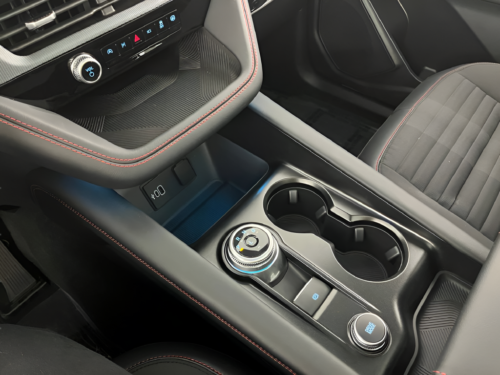 New 2026 Carbonized Gray Metallic Ford ST-Line image 19
