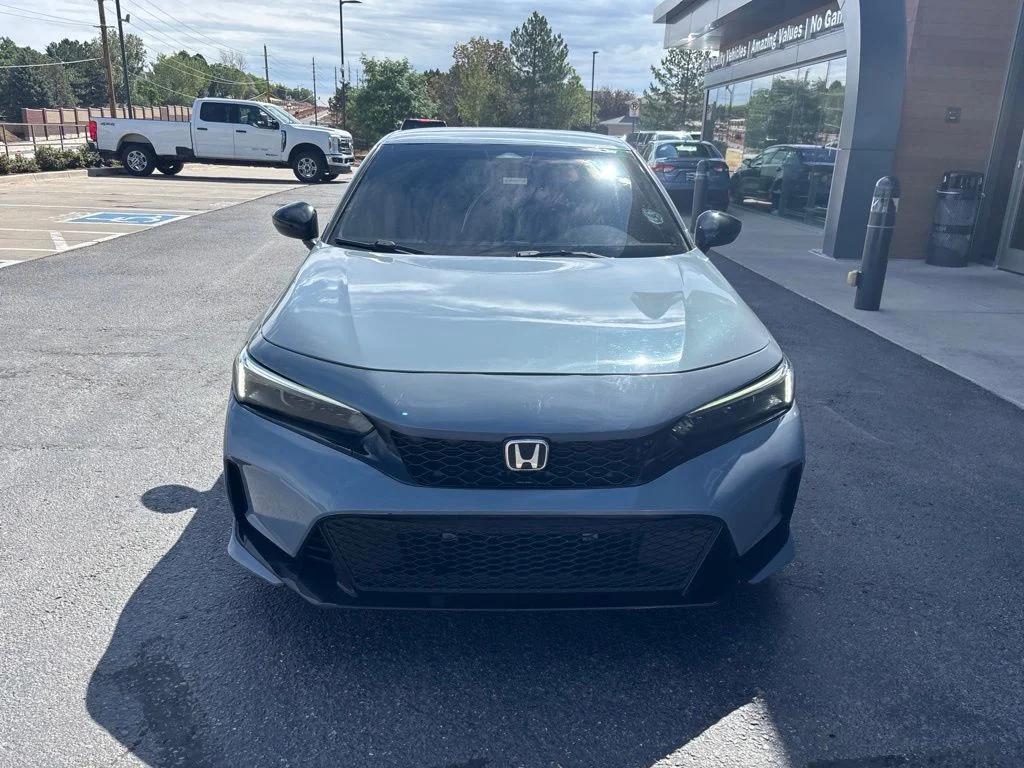 Used 2022  Honda Sport image 3