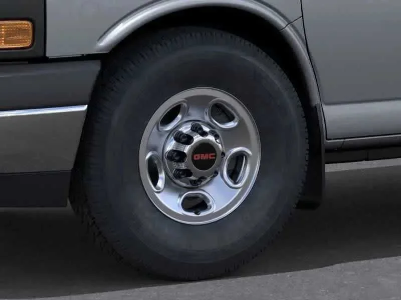 New 2025 Quicksilver Metallic GMC LT image 19