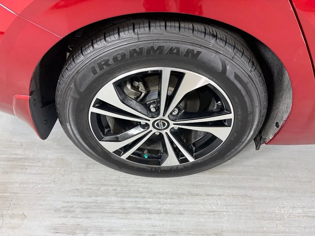 Used 2021 Red Nissan SV image 11