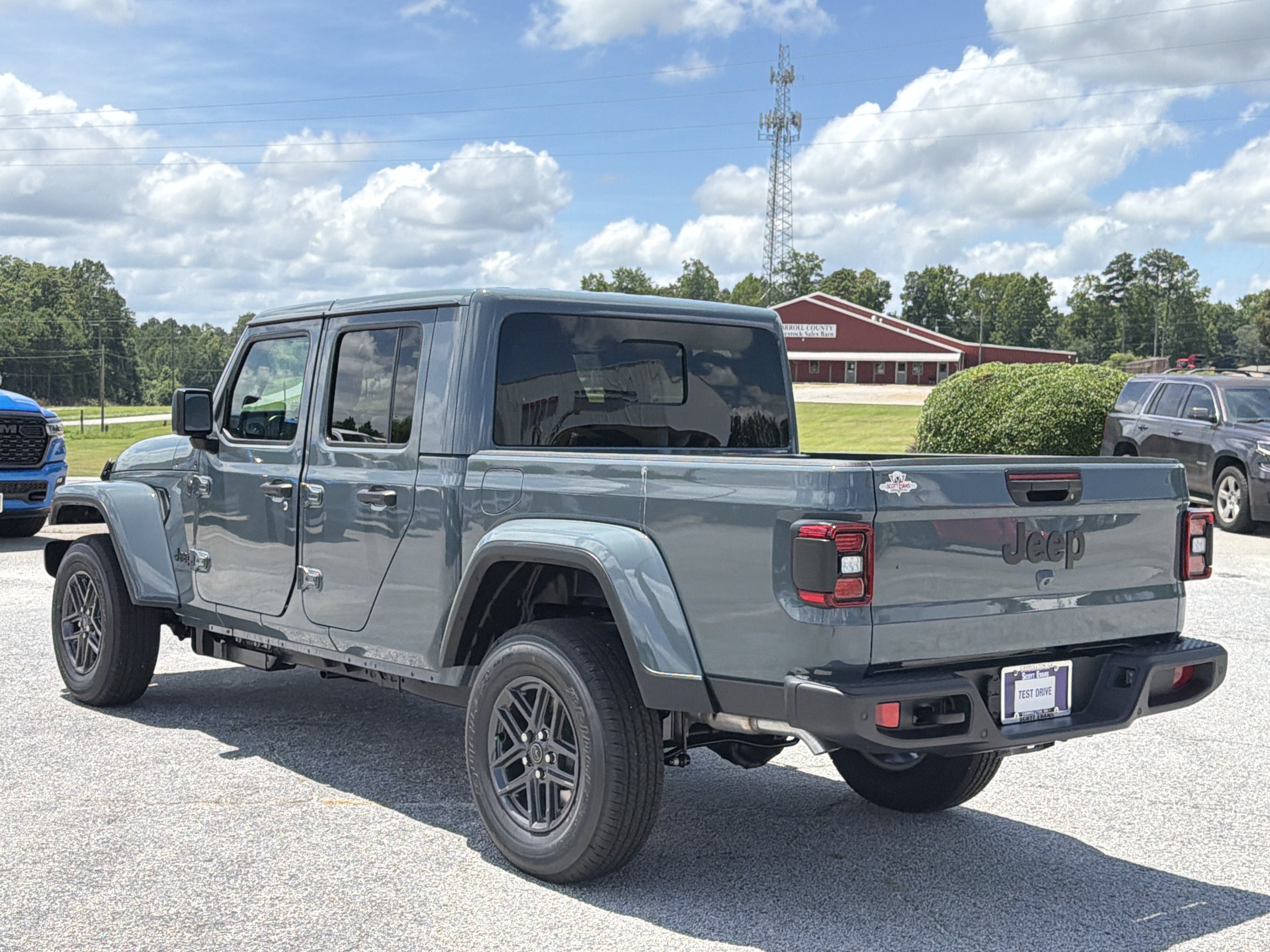 New 2026 Anvil Clearcoat Jeep Sport S image 6
