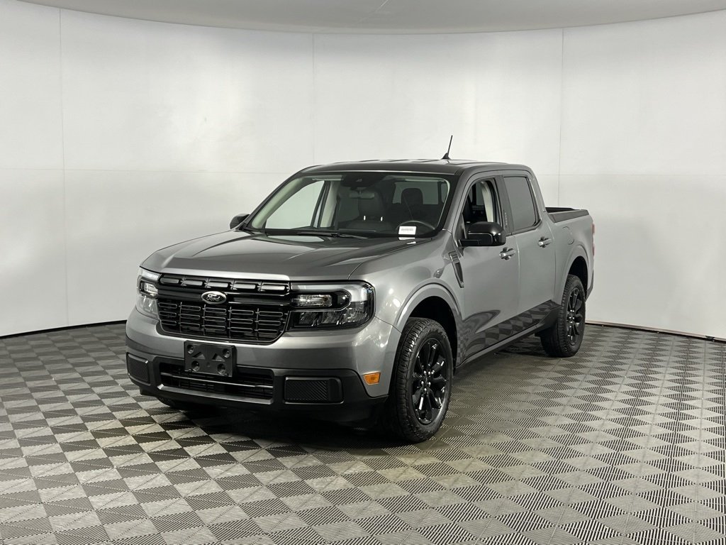 2023 Ford Maverick Lariat photo 2