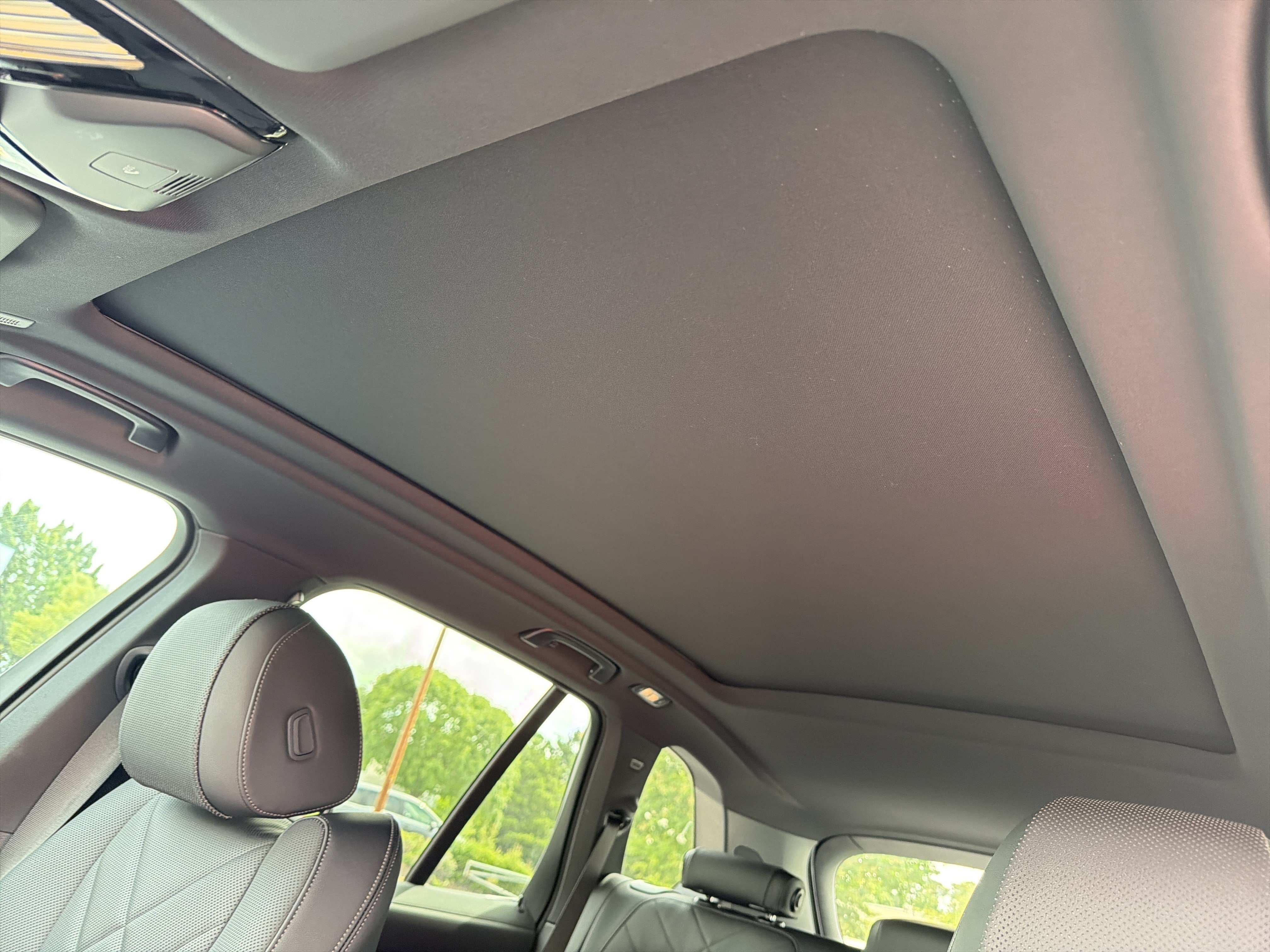 New 2026 Skyscraper Grey Metallic BMW sDrive40i image 17