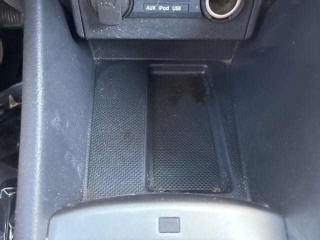 Used 2013 Silver Kia LX image 27