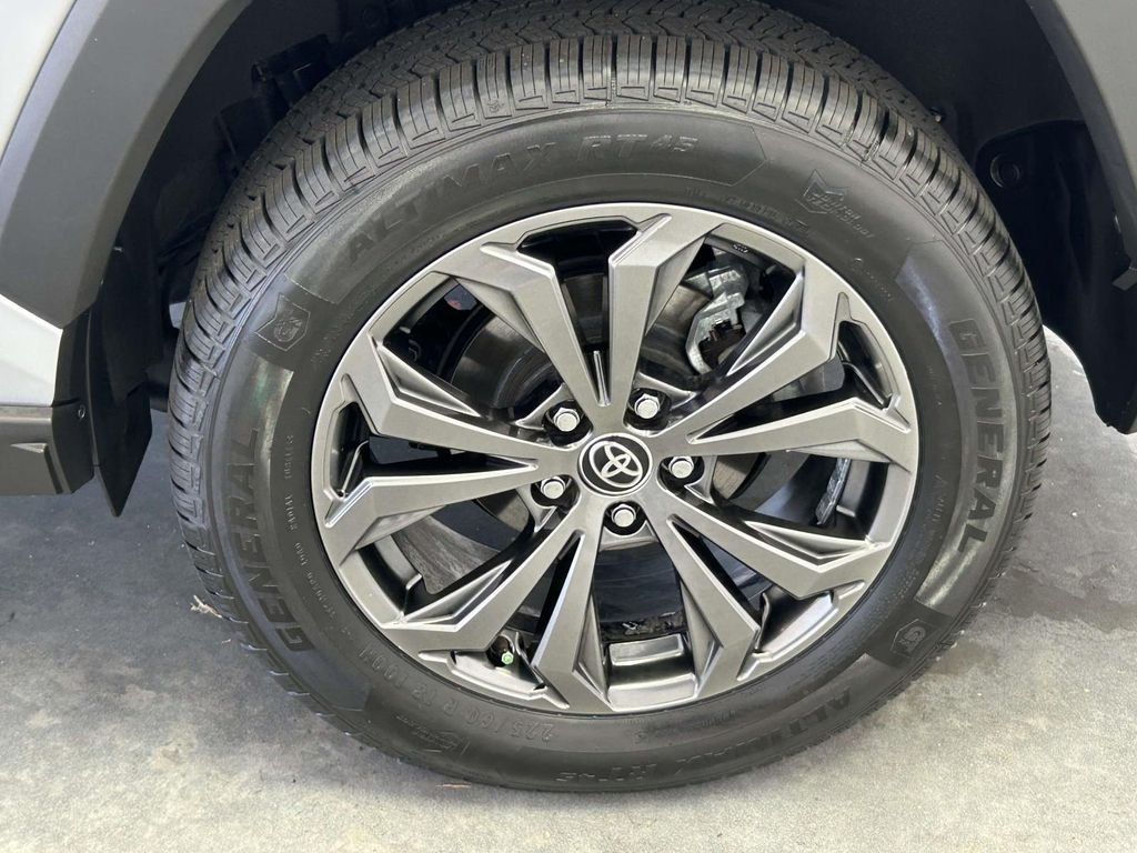 Certified Used 2025 Silver Toyota XLE Premium image 10