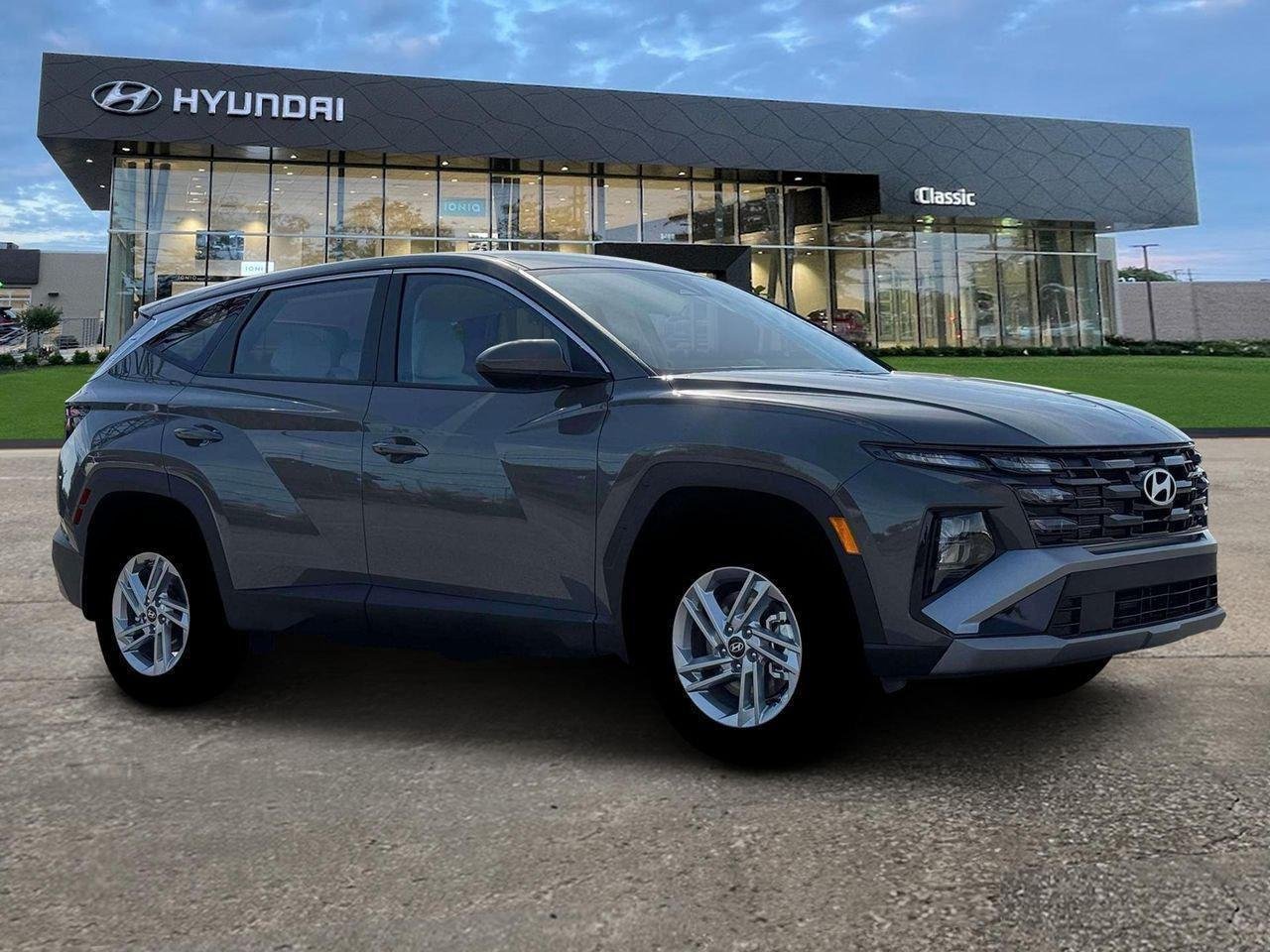 New 2026 Hampton Gray Metallic Hyundai SE image 10