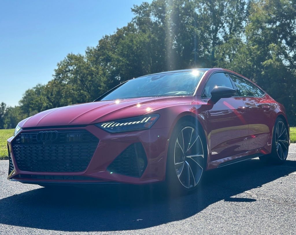 Used 2023 Red Audi 4.0T image 3