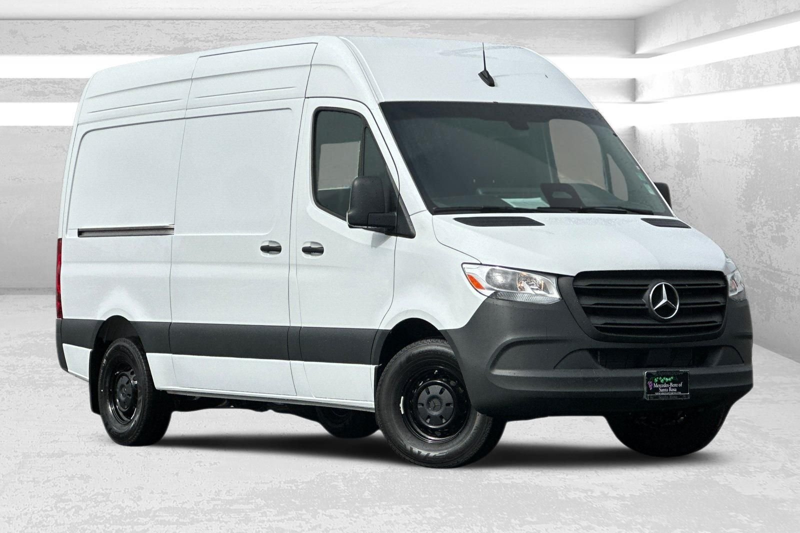 2025 Mercedes-Benz Sprinter 2500 144 WB's photo