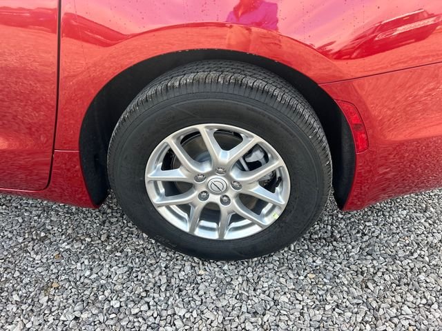 2026 Chrysler Pacifica Select - Photo 40