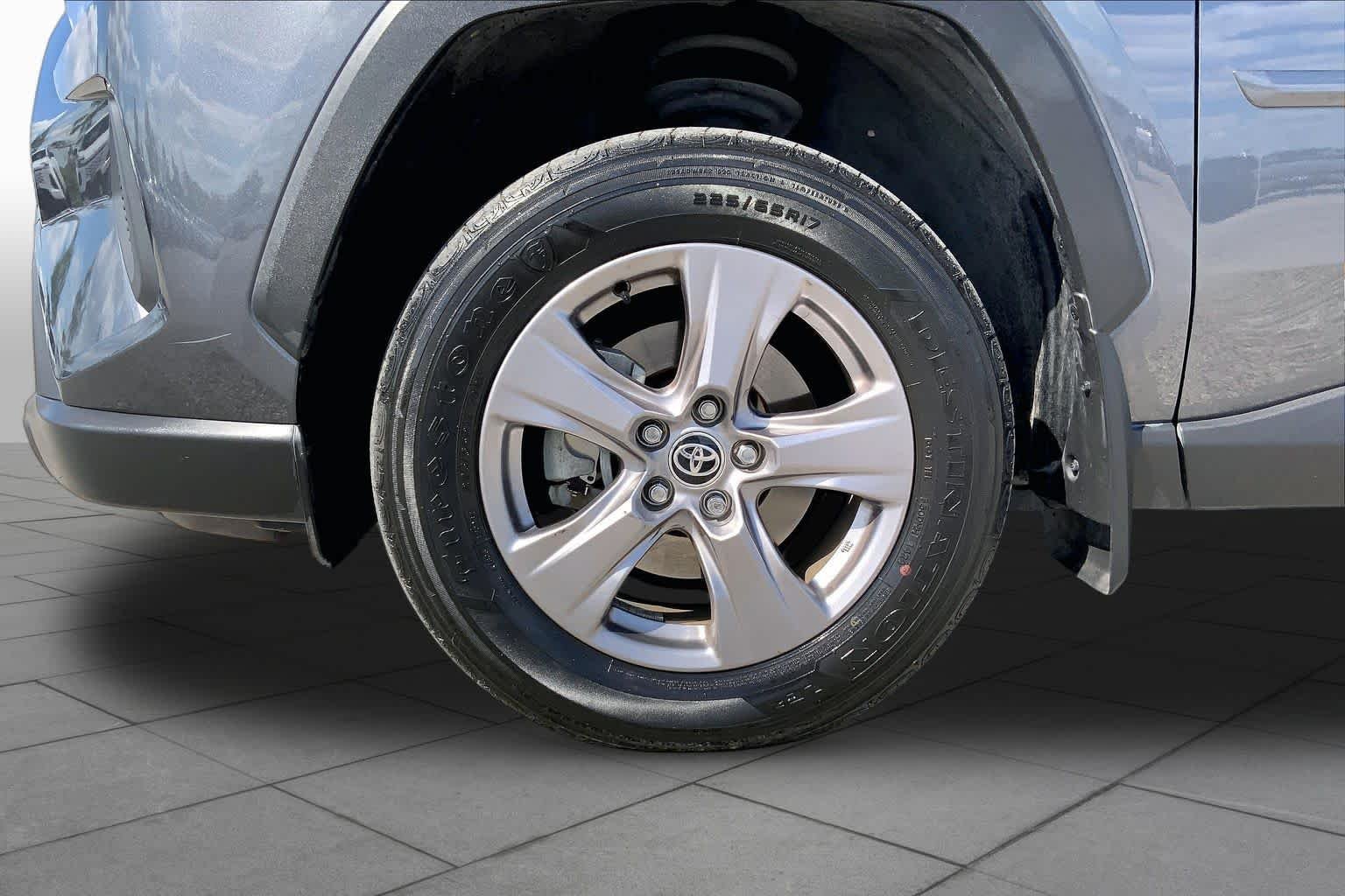 Used 2024 Magnetic Gray Metallic Toyota Hybrid XLE image 11