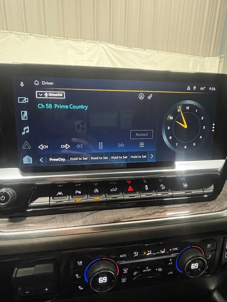 2025 Chevrolet Silverado 1500 LTZ - Photo 16