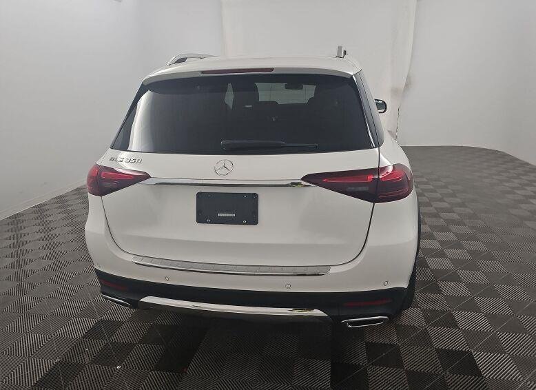 Used 2025 Polar White Mercedes-Benz GLE 350 image 13