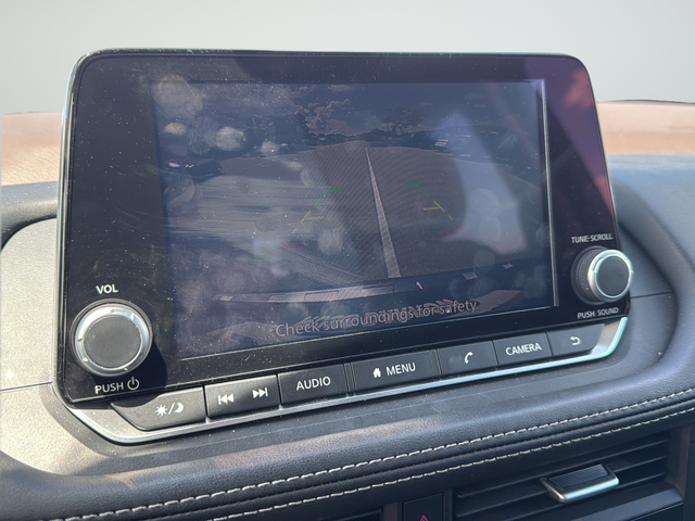 Used 2023 Gray Nissan SV image 20
