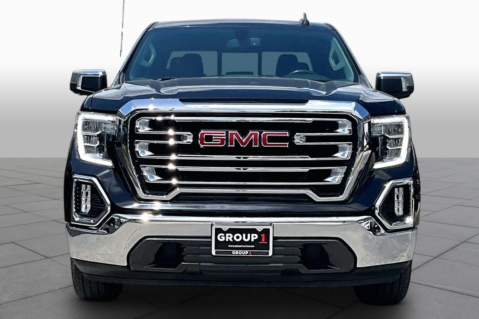 Used 2021 Onyx Black GMC SLT image 4
