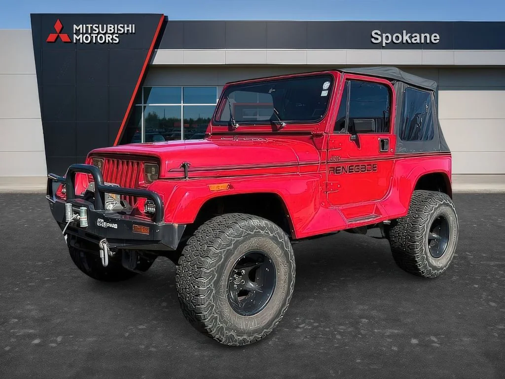 Used 1992 Red Jeep Renegade image 2