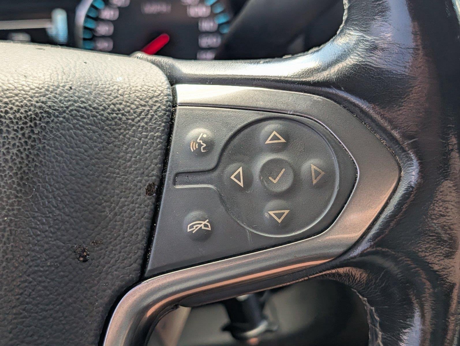 Used 2018 Black Chevrolet LT image 24