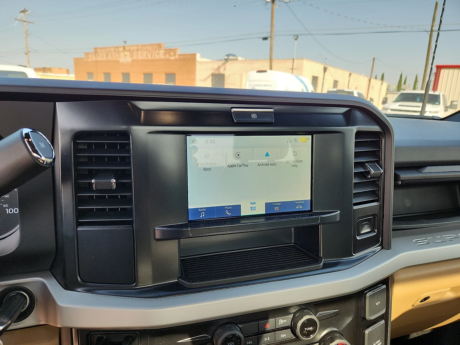 New 2027 Agate Black Metallic Ford XLT image 24