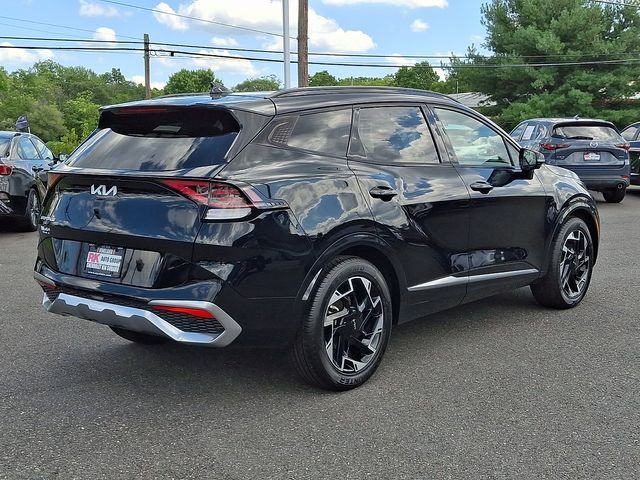 Used 2023 Black Kia SX-Prestige image 7