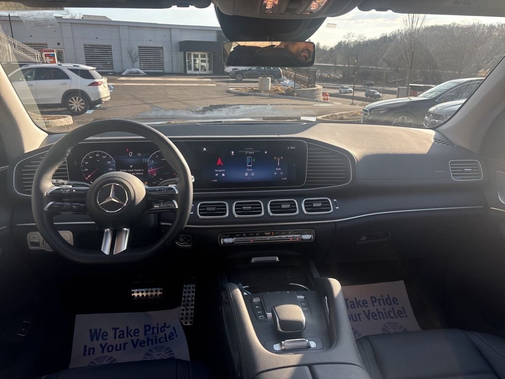 Used 2026 Black Mercedes-Benz GLS 450 image 7