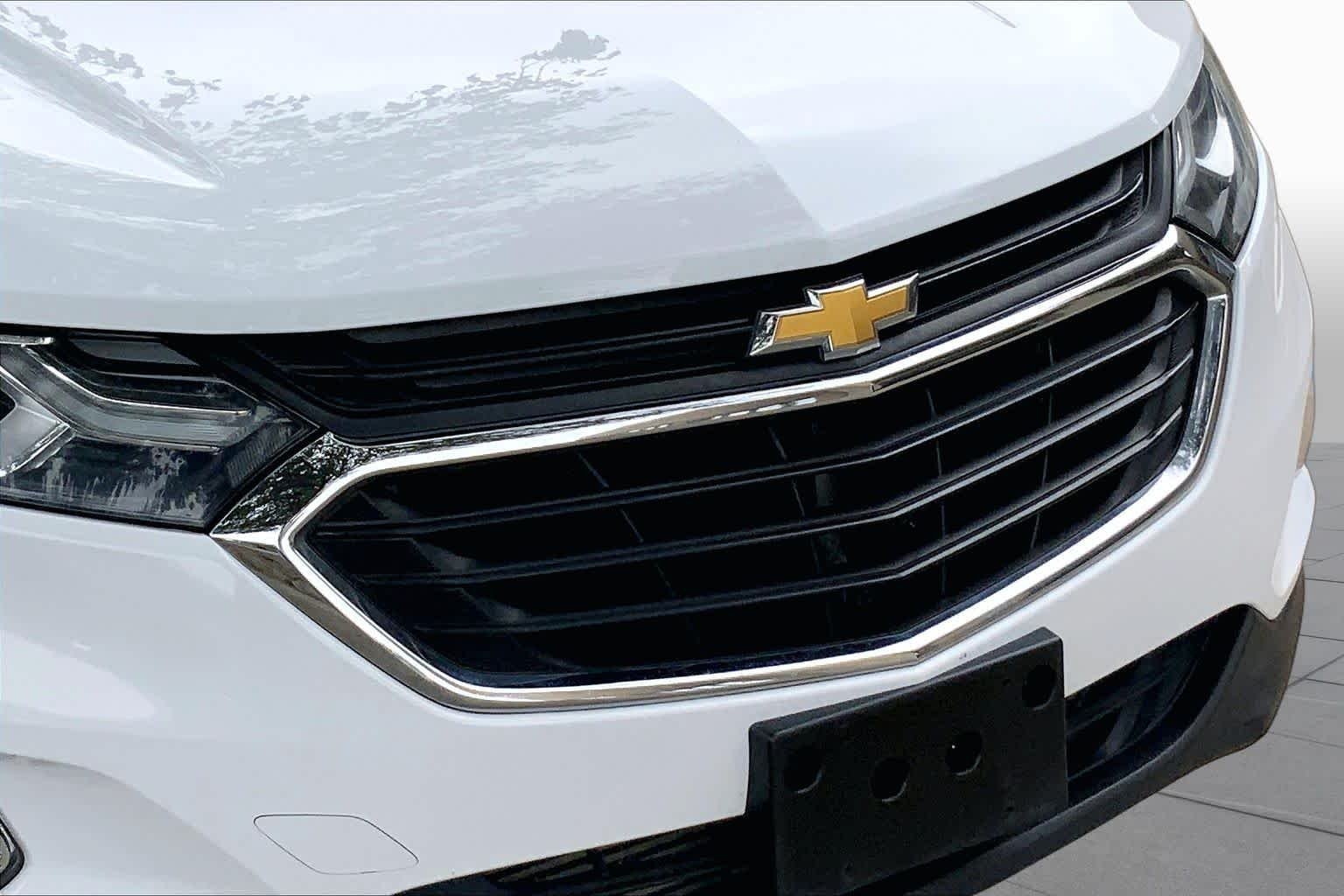 Used 2019 Summit White Chevrolet LT image 24