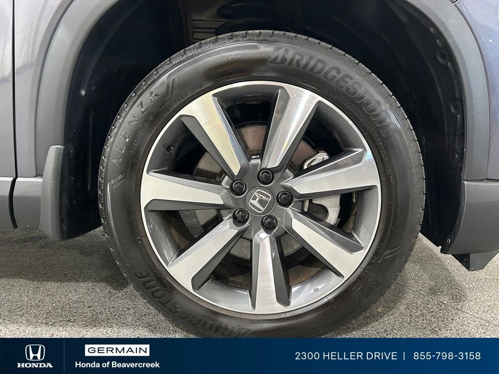 Certified Used 2025 Modern Steel Metallic Honda AWD Elite image 12