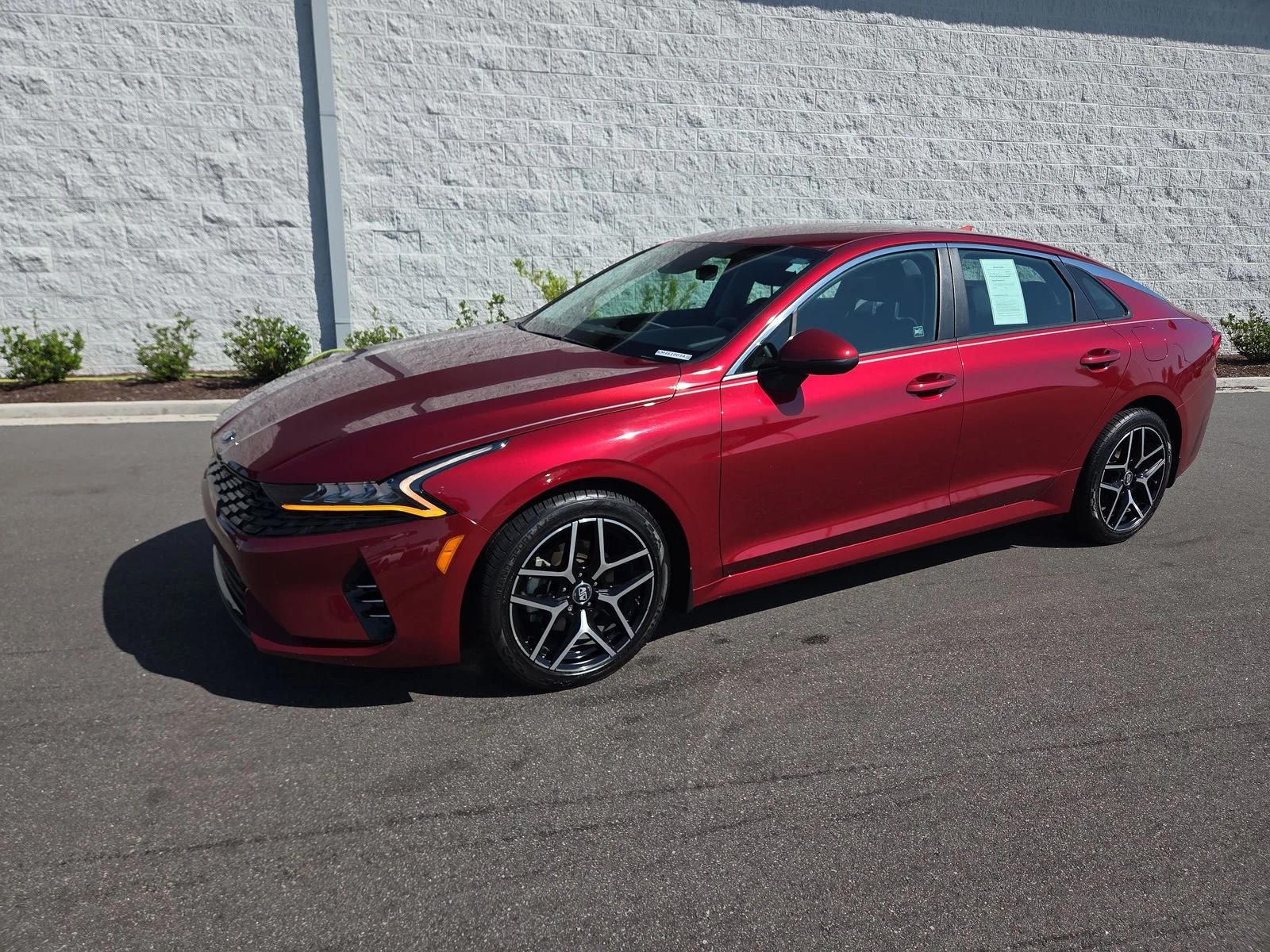 2021 Kia Optima LX FWD's photo