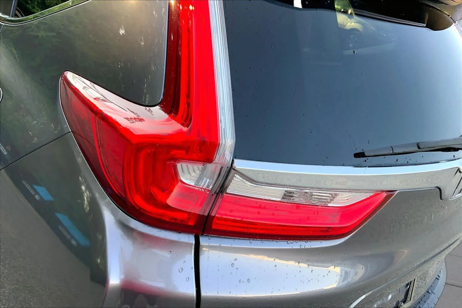 Used 2018 Modern Steel Metallic Honda EX image 28