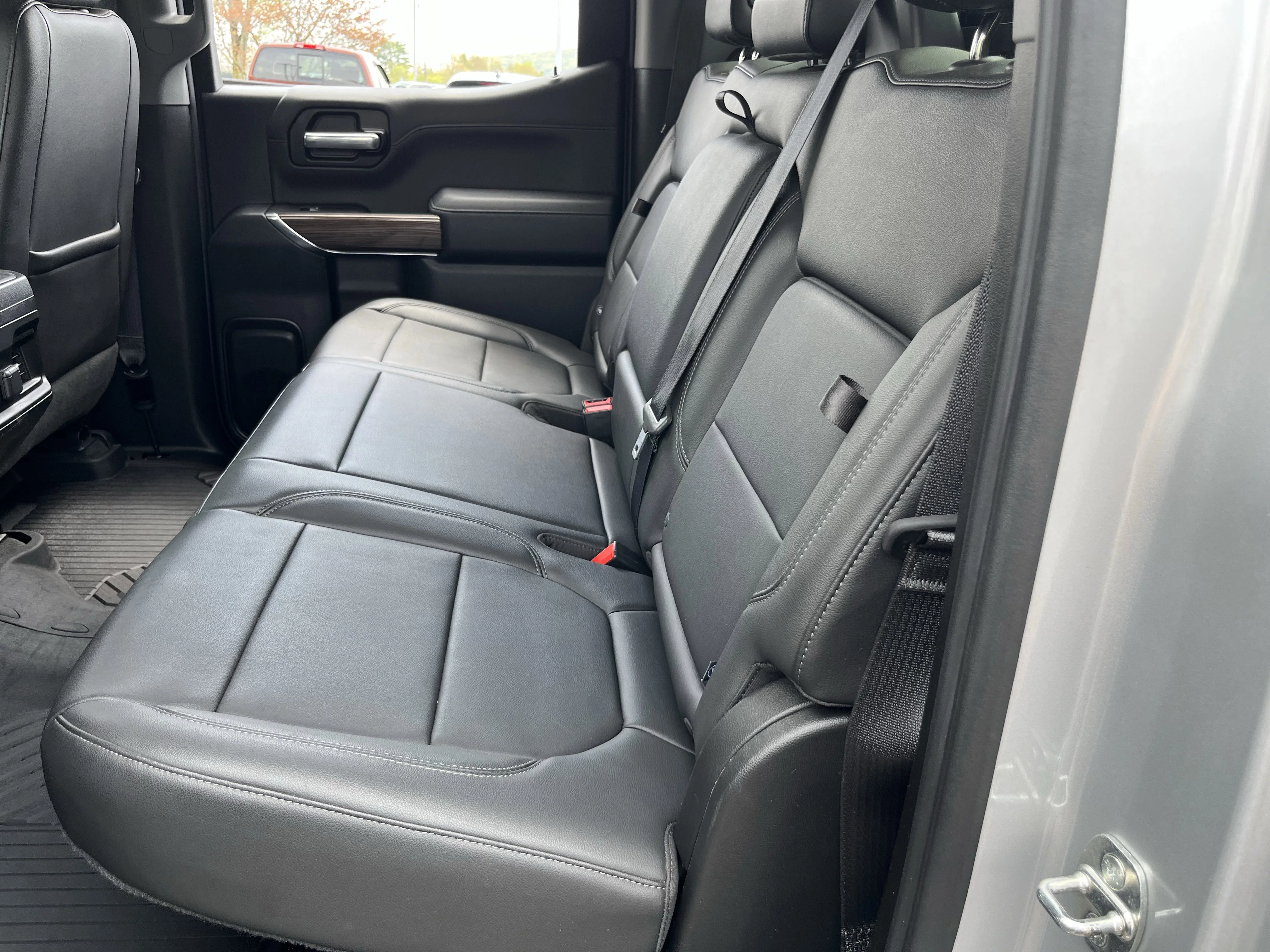 Used 2020 Silver Ice Metallic Chevrolet RST image 10