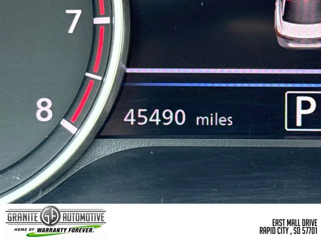 Used 2025 Gray Nissan SV image 16