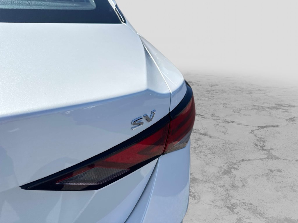Used 2024 White Nissan SV image 6