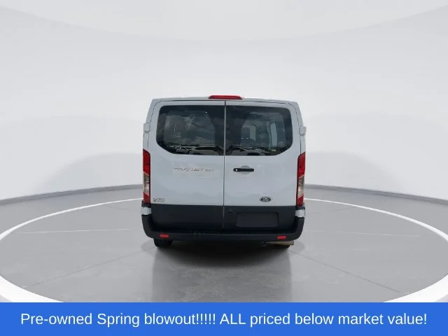 Used 2025 White Ford XL image 7