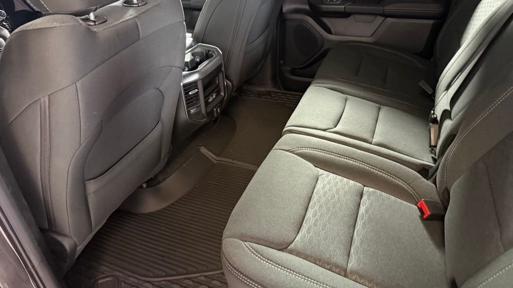 New 2026 Granite Crystal Metallic Clearcoat RAM Big Horn/Lone Star image 15