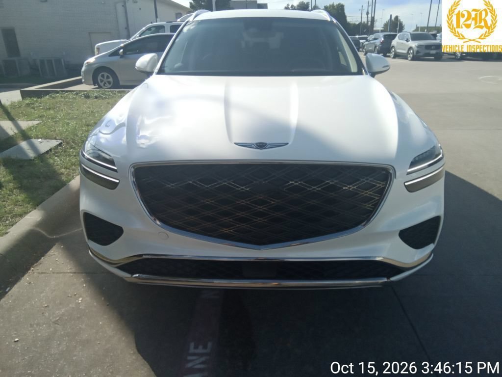 Used 2026 White Genesis 2.5T image 2