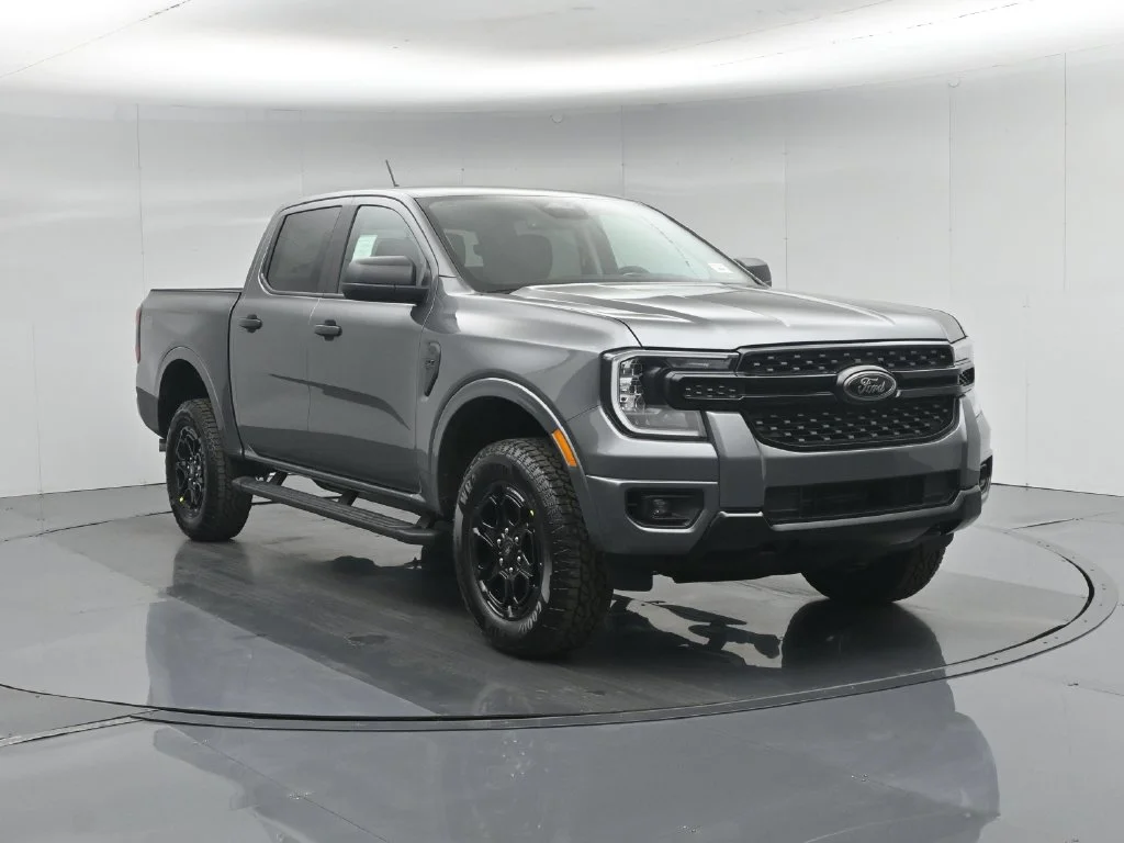 New 2026 Carbonized Gray Metallic Ford XLT image 55