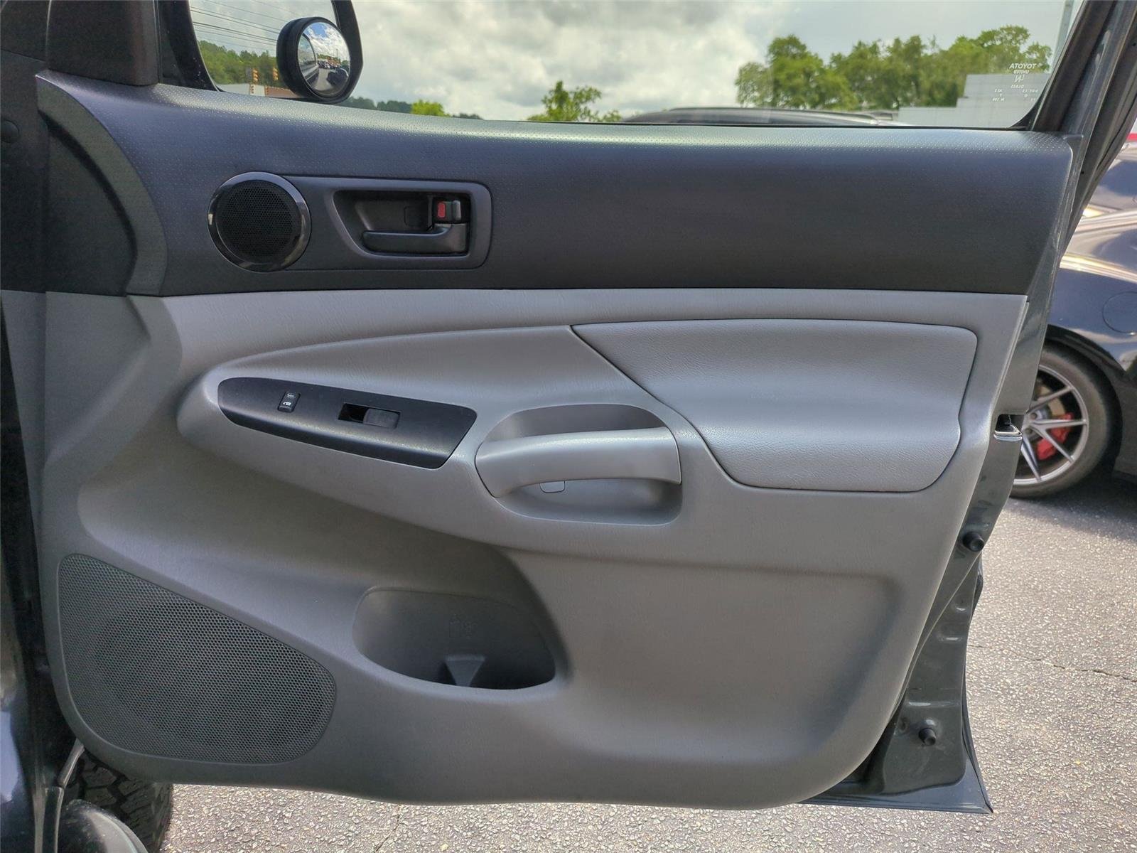 Used 2015 Magnetic Gray Metallic Toyota BASE image 32