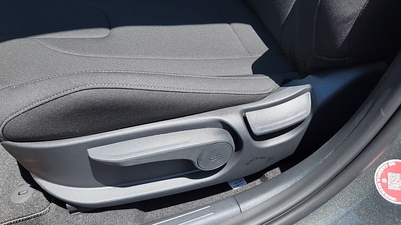 New 2026 Amazon Gray Hyundai SEL Sport image 8