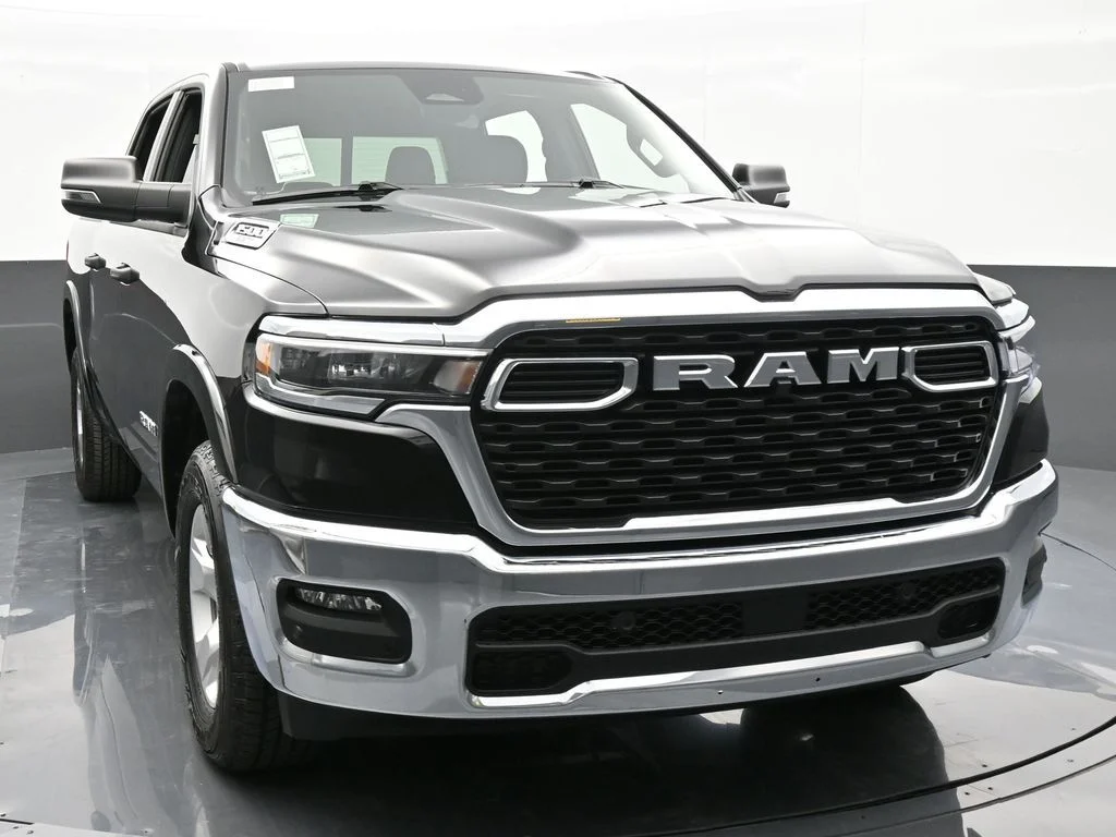 Used 2025 Diamond Black Crystal Pearlcoat Ram Big Horn/Lone Star image 9
