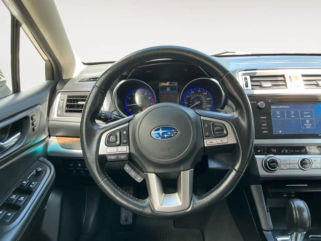 Used 2016 Crystal White Pearl Subaru Limited image 12
