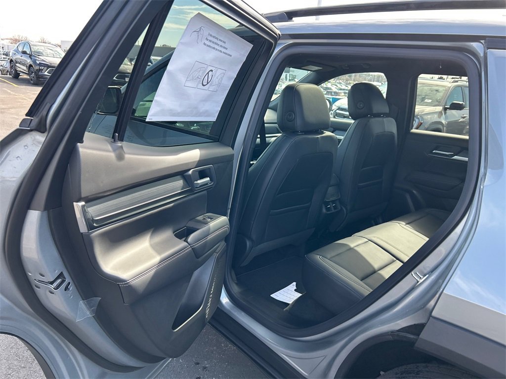 2026 GMC TERRAIN - Image 31