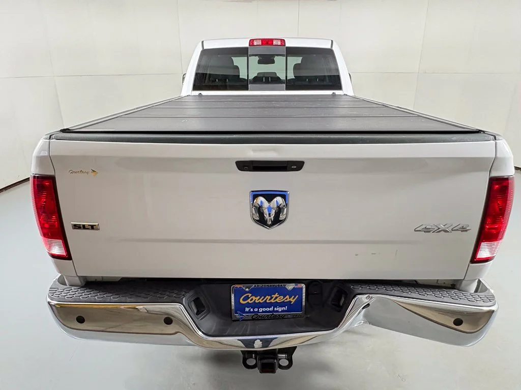 Used 2016 White Ram SLT image 7