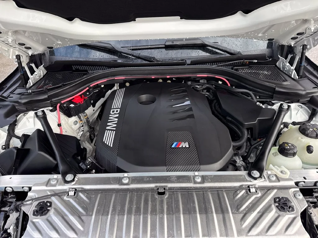 Used 2026 White BMW M50 xDrive image 30