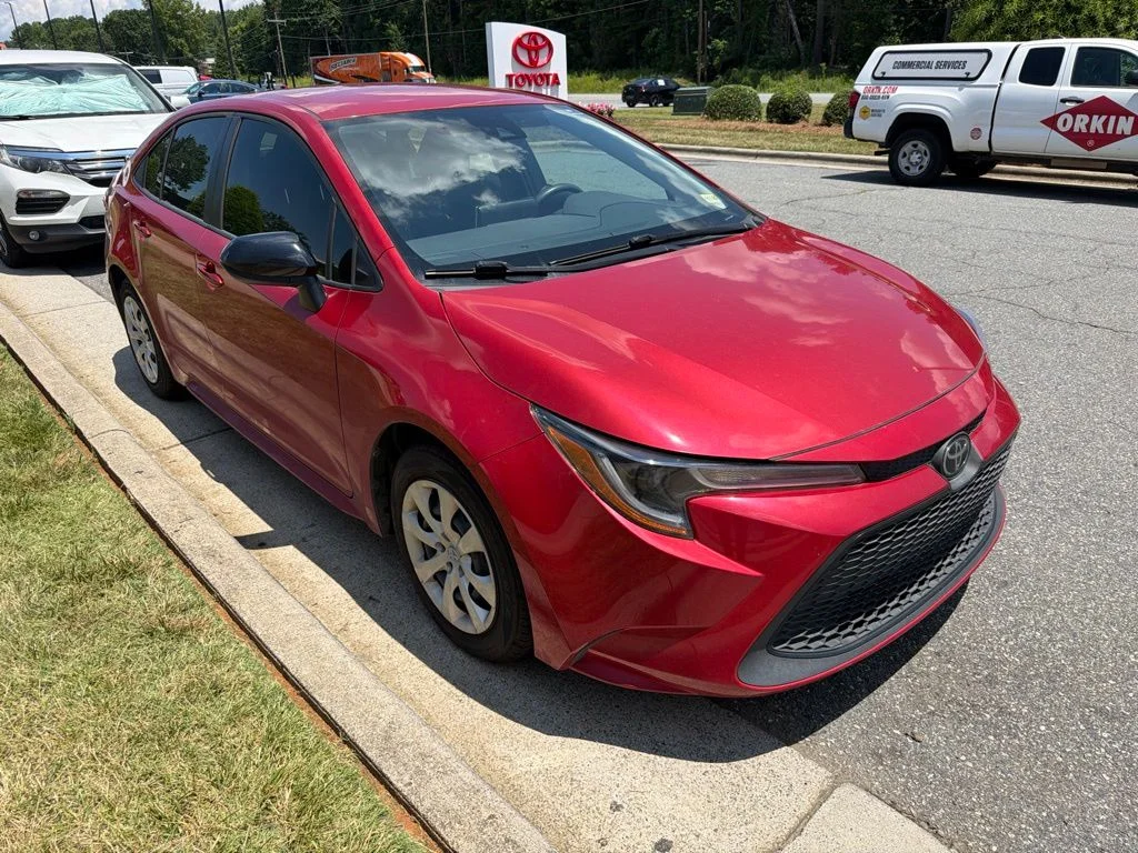 Used 2021 Red Toyota LE image 6