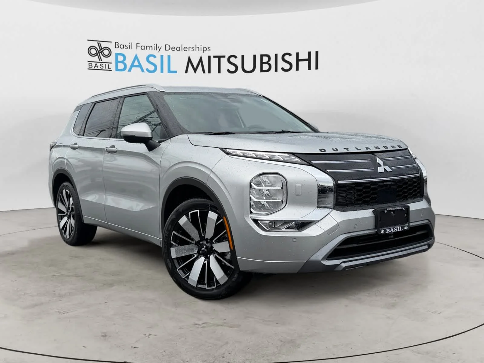 2026 Mitsubishi Outlander SEL
