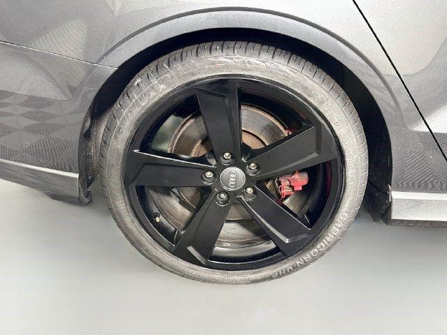 Used 2017 Daytona Gray Pearl Effect Audi Premium Plus image 29