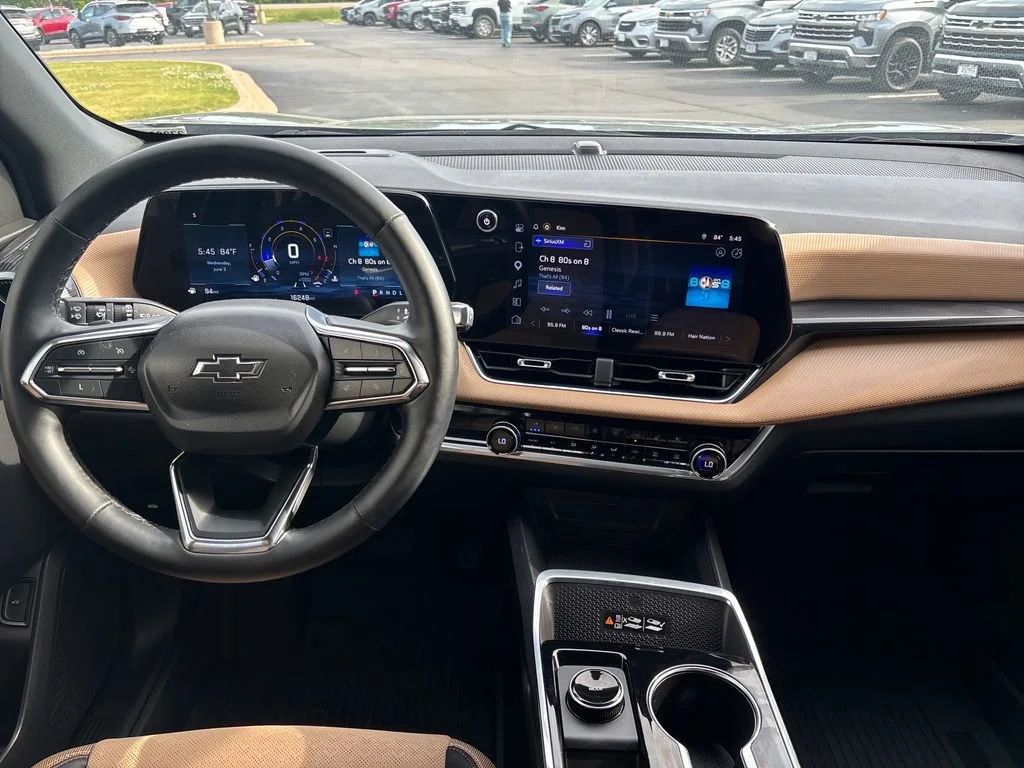 2025 Chevrolet Equinox ACTIV - Photo 10