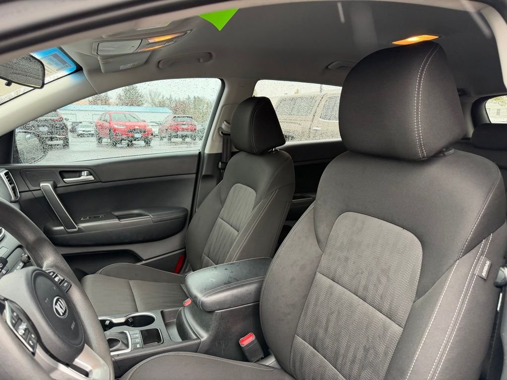2021 Kia Sportage LX - Photo 15